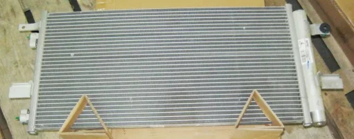 Радіатор кондиціонера 10001382