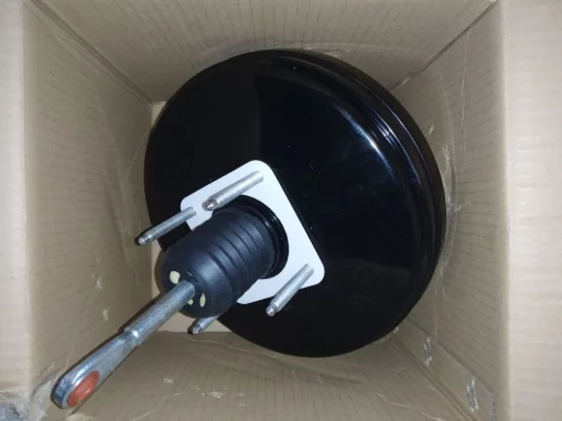 Вакуумный усилитель тормозов 10004877/10024284