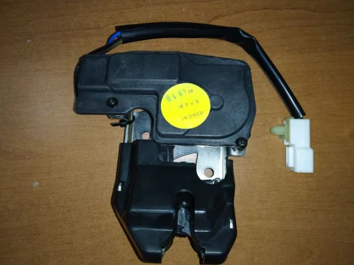 Замок багажника 50012120