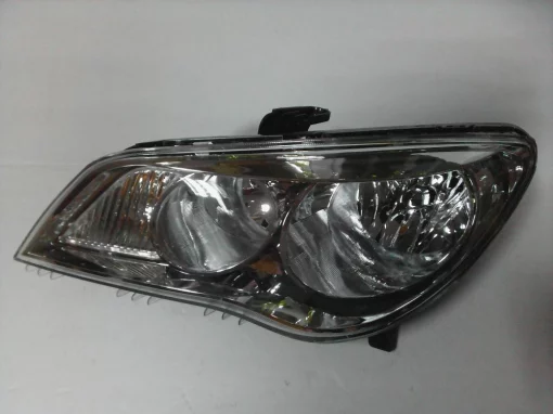 Фара передняя левая без корректора 50018800