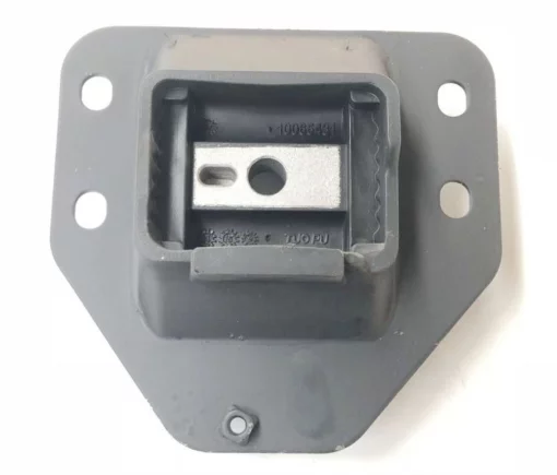 Опора двигателя левая 10065431